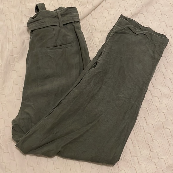 Wilfred Tie Front Linen Pants (Cropped) - Picture 2 of 3